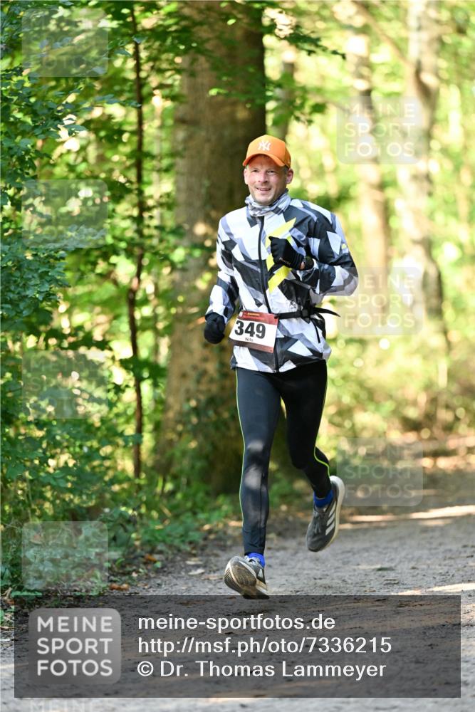 06.10.2024 - Bramfelder Halbmarathon 2024 Dr. Thomas Lammeyer http://msf.ph/oto/7336215 06.10.2024 10:10:37 Laufen 349 meine-sportfotos.de