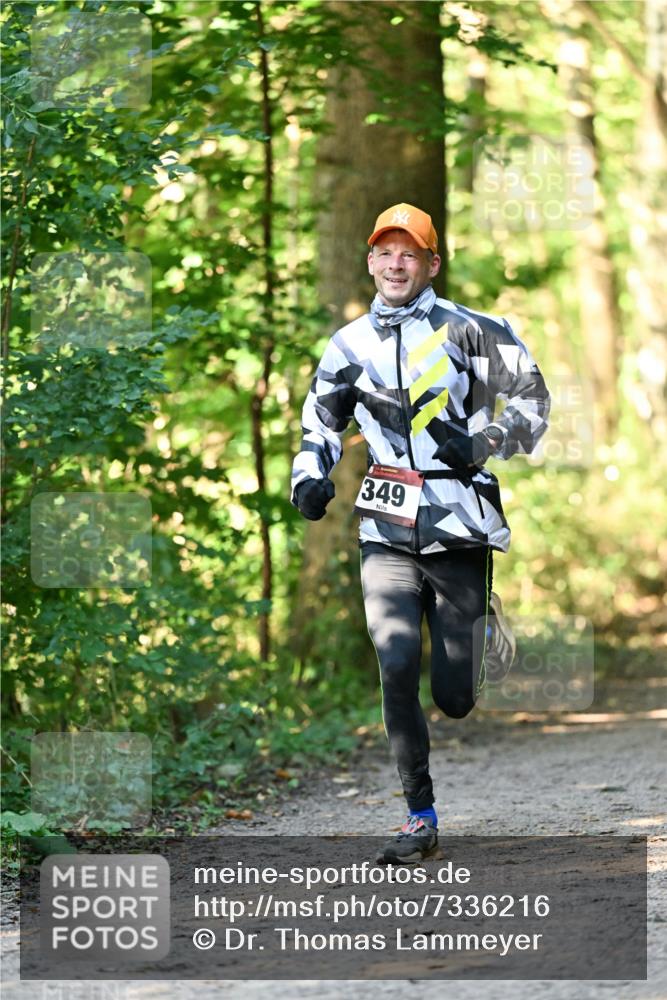 06.10.2024 - Bramfelder Halbmarathon 2024 Dr. Thomas Lammeyer http://msf.ph/oto/7336216 06.10.2024 10:10:37 Laufen 349 meine-sportfotos.de