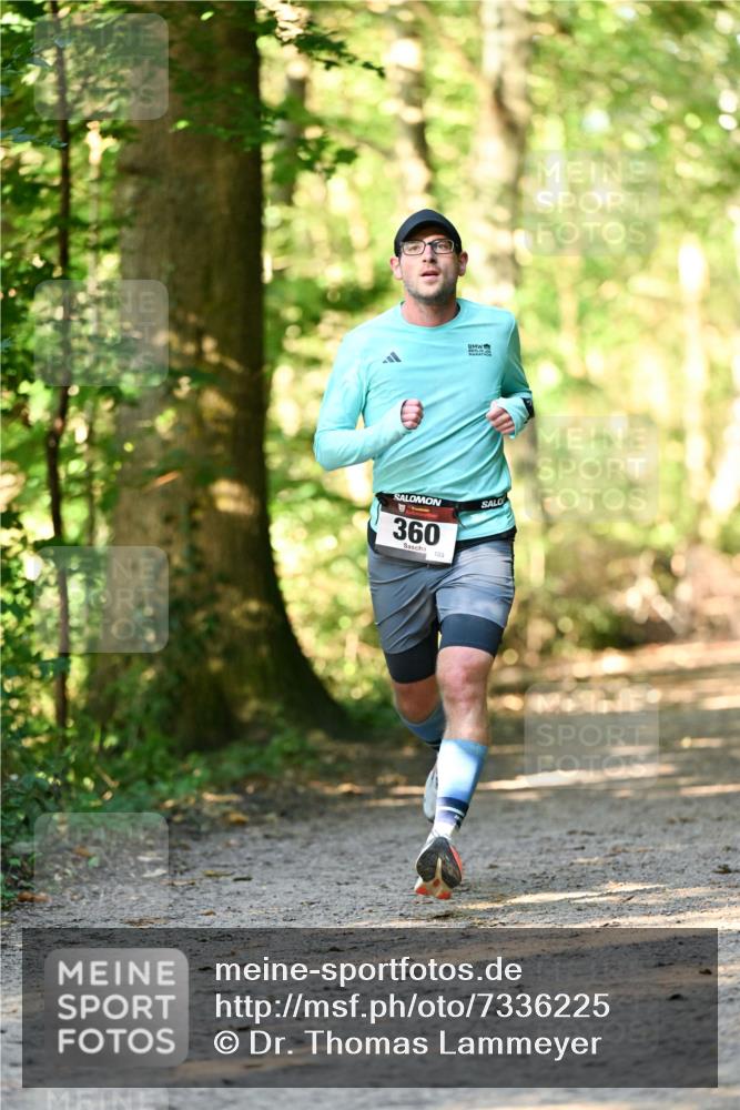 06.10.2024 - Bramfelder Halbmarathon 2024 Dr. Thomas Lammeyer http://msf.ph/oto/7336225 06.10.2024 10:11:06 Laufen 360, 105 meine-sportfotos.de