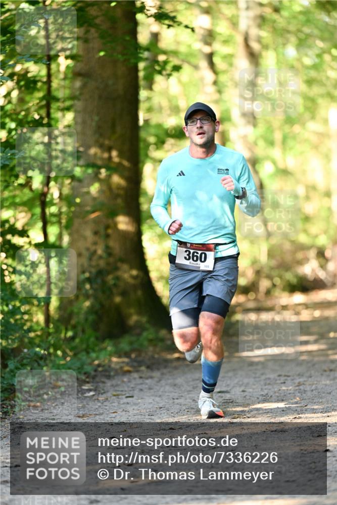 06.10.2024 - Bramfelder Halbmarathon 2024 Dr. Thomas Lammeyer http://msf.ph/oto/7336226 06.10.2024 10:11:06 Laufen 360, 105 meine-sportfotos.de