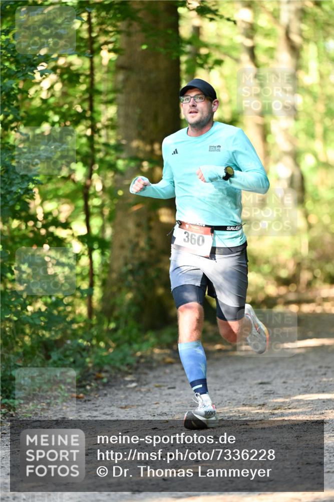 06.10.2024 - Bramfelder Halbmarathon 2024 Dr. Thomas Lammeyer http://msf.ph/oto/7336228 06.10.2024 10:11:07 Laufen 360 meine-sportfotos.de
