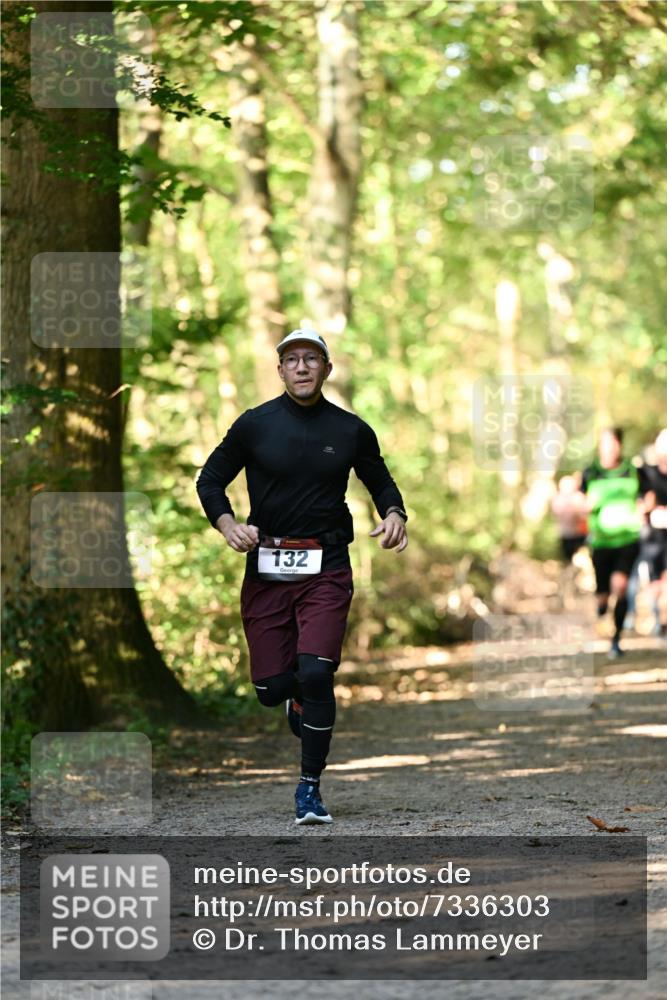 06.10.2024 - Bramfelder Halbmarathon 2024 Dr. Thomas Lammeyer http://msf.ph/oto/7336303 06.10.2024 10:12:08 Laufen 132 meine-sportfotos.de