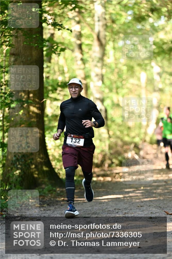 06.10.2024 - Bramfelder Halbmarathon 2024 Dr. Thomas Lammeyer http://msf.ph/oto/7336305 06.10.2024 10:12:09 Laufen 132 meine-sportfotos.de
