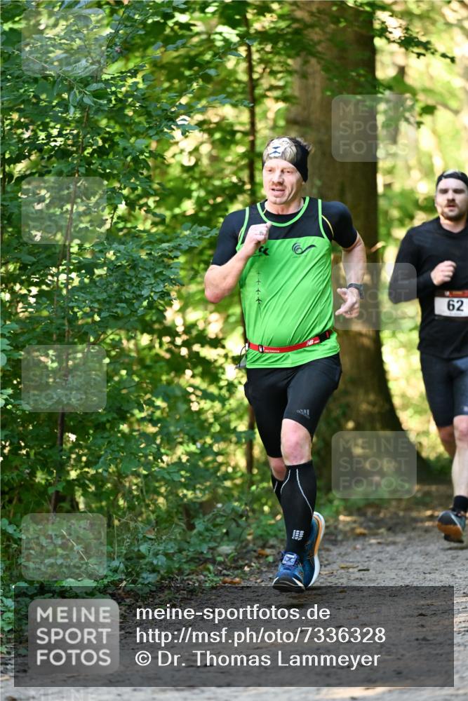 06.10.2024 - Bramfelder Halbmarathon 2024 Dr. Thomas Lammeyer http://msf.ph/oto/7336328 06.10.2024 10:12:16 Laufen 62, 62 meine-sportfotos.de
