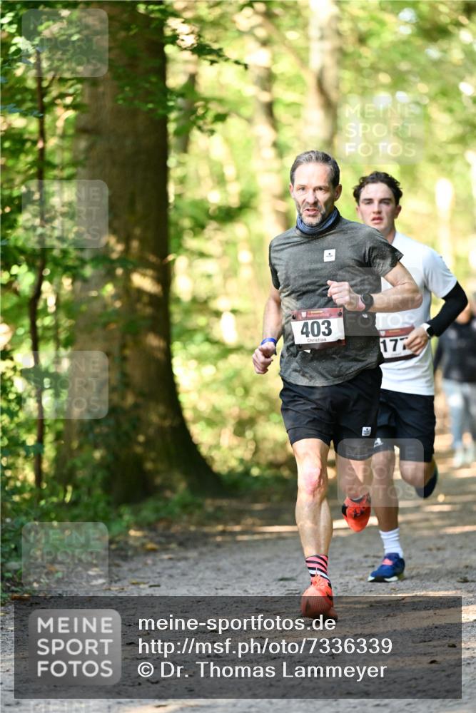 06.10.2024 - Bramfelder Halbmarathon 2024 Dr. Thomas Lammeyer http://msf.ph/oto/7336339 06.10.2024 10:12:18 Laufen 403, 177 meine-sportfotos.de