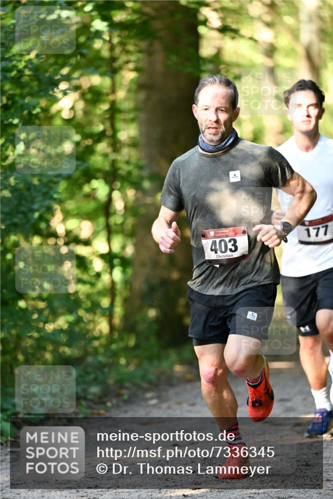 06.10.2024 - Bramfelder Halbmarathon 2024 Dr. Thomas Lammeyer http://msf.ph/oto/7336345 06.10.2024 10:12:19 Laufen 33, 403, 177 meine-sportfotos.de