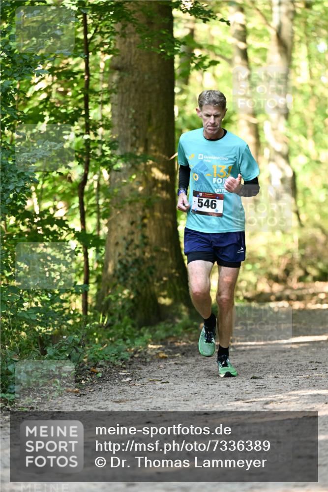 06.10.2024 - Bramfelder Halbmarathon 2024 Dr. Thomas Lammeyer http://msf.ph/oto/7336389 06.10.2024 10:13:07 Laufen 546 meine-sportfotos.de