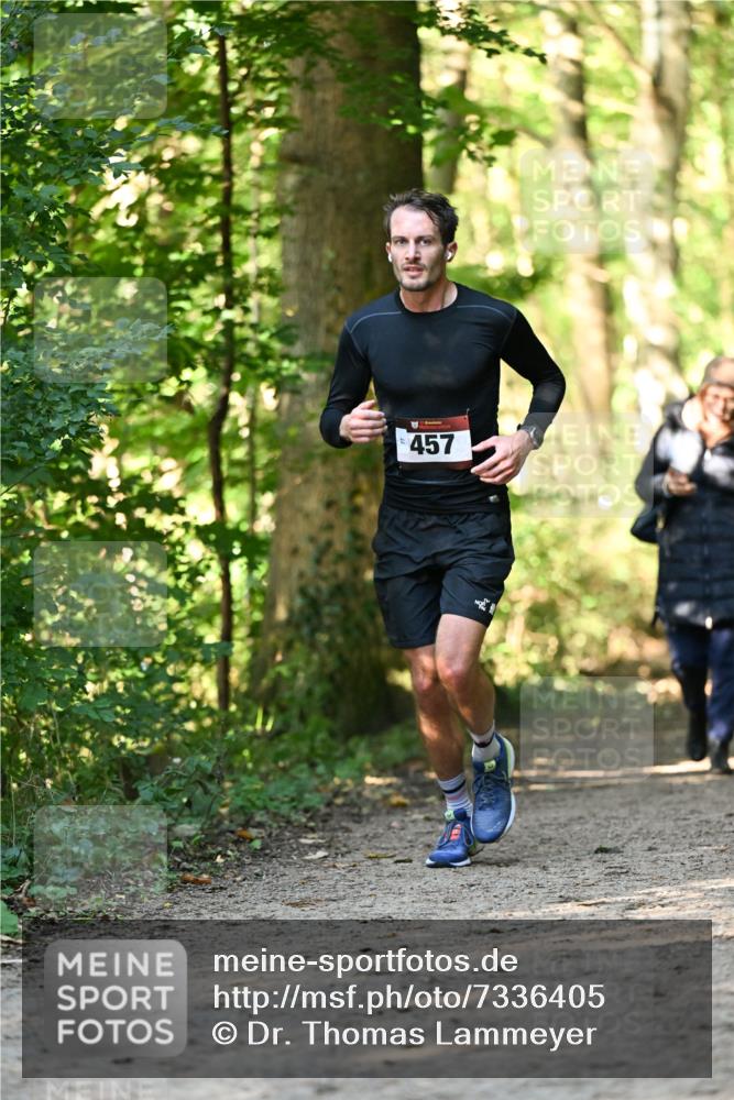 06.10.2024 - Bramfelder Halbmarathon 2024 Dr. Thomas Lammeyer http://msf.ph/oto/7336405 06.10.2024 10:13:27 Laufen 457 meine-sportfotos.de
