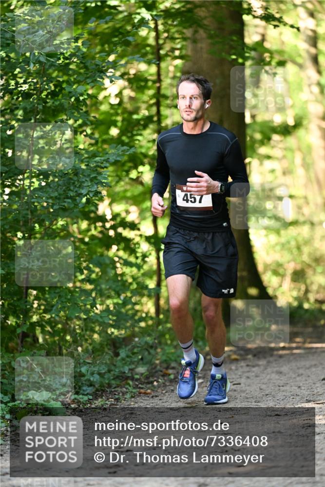 06.10.2024 - Bramfelder Halbmarathon 2024 Dr. Thomas Lammeyer http://msf.ph/oto/7336408 06.10.2024 10:13:27 Laufen 457 meine-sportfotos.de