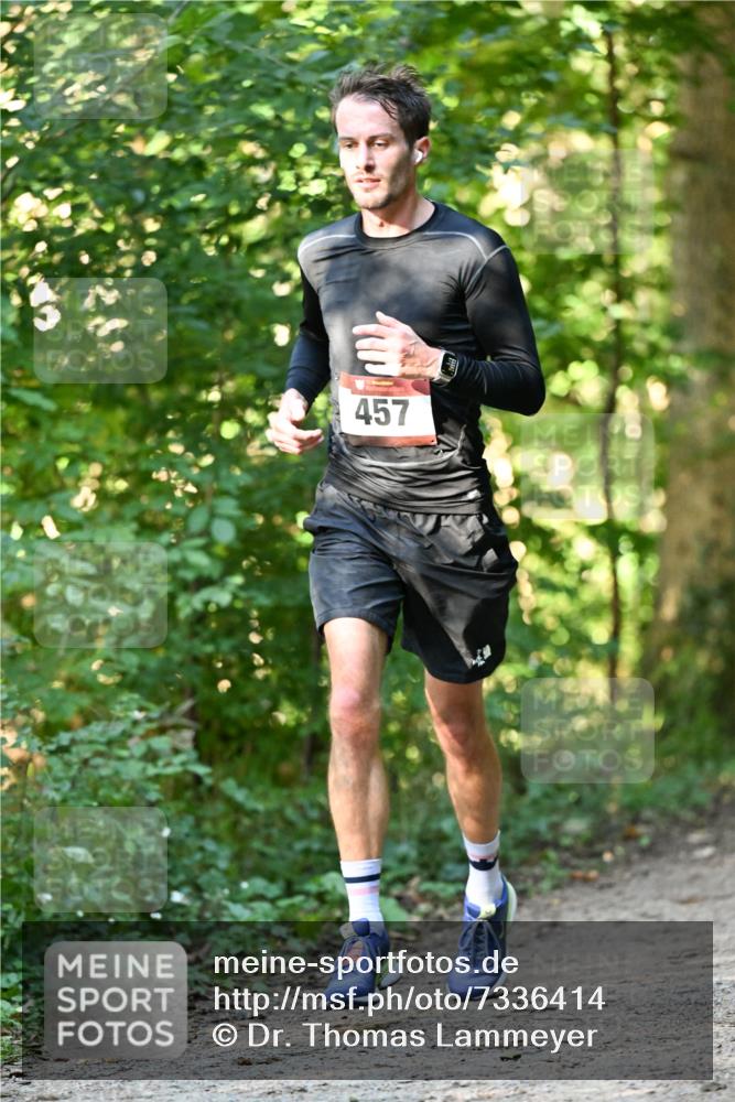 06.10.2024 - Bramfelder Halbmarathon 2024 Dr. Thomas Lammeyer http://msf.ph/oto/7336414 06.10.2024 10:13:28 Laufen 457 meine-sportfotos.de