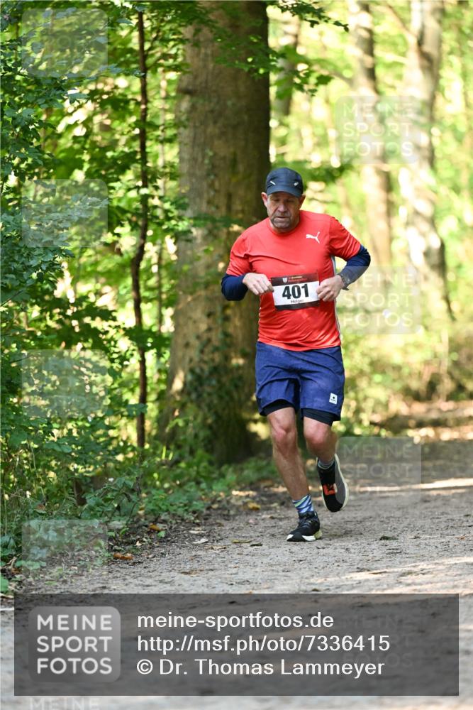 06.10.2024 - Bramfelder Halbmarathon 2024 Dr. Thomas Lammeyer http://msf.ph/oto/7336415 06.10.2024 10:13:46 Laufen 401 meine-sportfotos.de