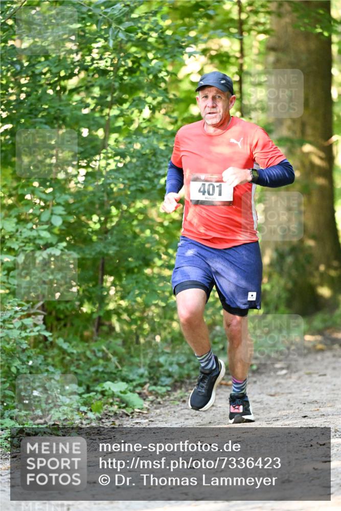 06.10.2024 - Bramfelder Halbmarathon 2024 Dr. Thomas Lammeyer http://msf.ph/oto/7336423 06.10.2024 10:13:47 Laufen 401 meine-sportfotos.de