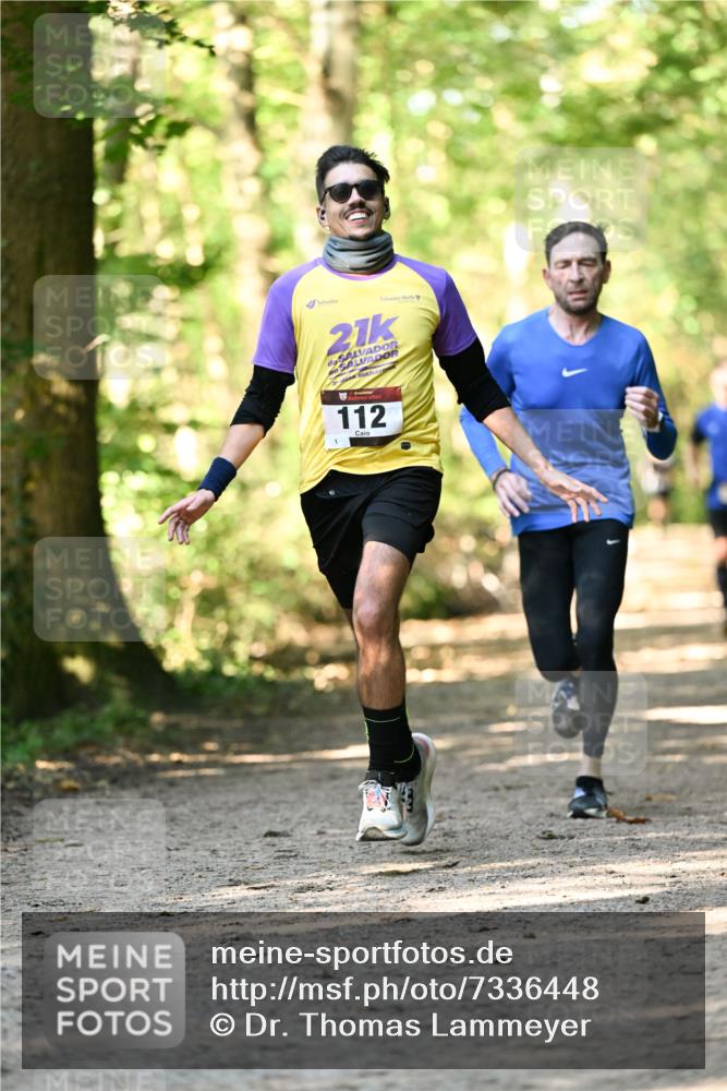 06.10.2024 - Bramfelder Halbmarathon 2024 Dr. Thomas Lammeyer http://msf.ph/oto/7336448 06.10.2024 10:13:54 Laufen 21, 80, 112 meine-sportfotos.de