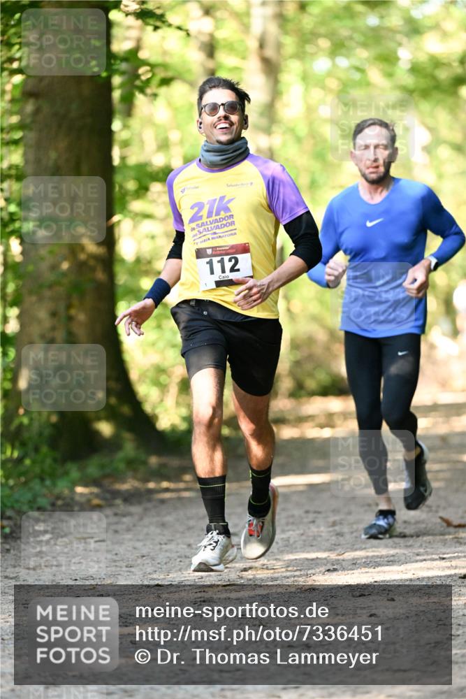 06.10.2024 - Bramfelder Halbmarathon 2024 Dr. Thomas Lammeyer http://msf.ph/oto/7336451 06.10.2024 10:13:54 Laufen 21, 20, 112 meine-sportfotos.de