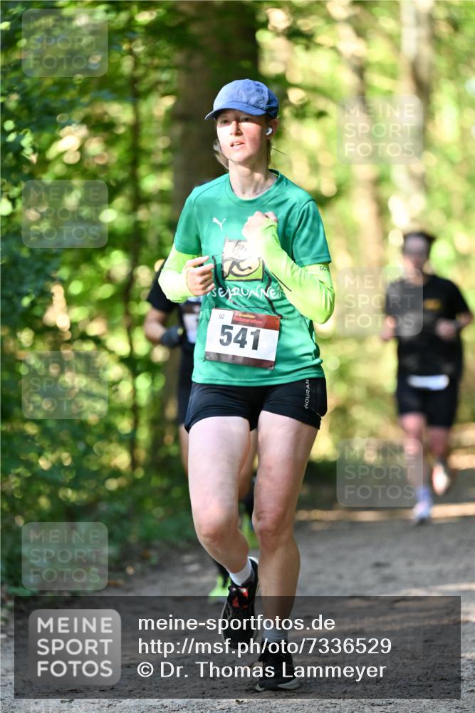06.10.2024 - Bramfelder Halbmarathon 2024 Dr. Thomas Lammeyer http://msf.ph/oto/7336529 06.10.2024 10:14:30 Laufen 92, 541 meine-sportfotos.de