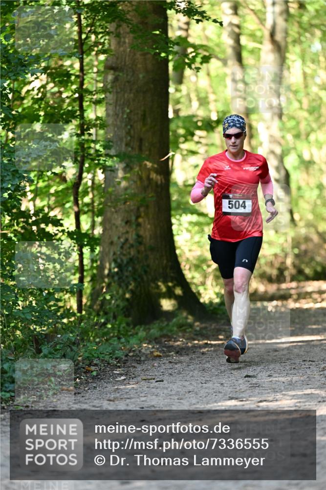 06.10.2024 - Bramfelder Halbmarathon 2024 Dr. Thomas Lammeyer http://msf.ph/oto/7336555 06.10.2024 10:14:58 Laufen 504 meine-sportfotos.de