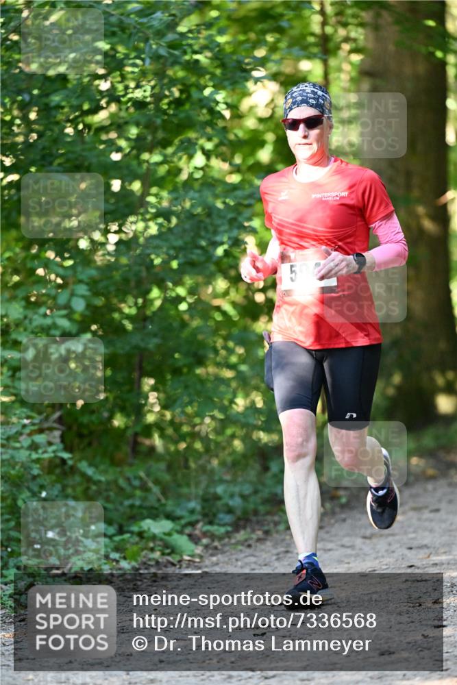 06.10.2024 - Bramfelder Halbmarathon 2024 Dr. Thomas Lammeyer http://msf.ph/oto/7336568 06.10.2024 10:15:00 Laufen  meine-sportfotos.de