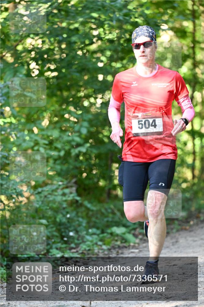 06.10.2024 - Bramfelder Halbmarathon 2024 Dr. Thomas Lammeyer http://msf.ph/oto/7336571 06.10.2024 10:15:00 Laufen 504 meine-sportfotos.de