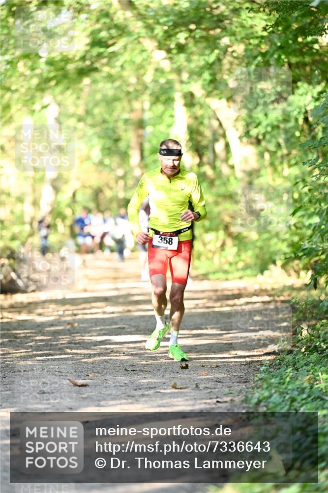 06.10.2024 - Bramfelder Halbmarathon 2024 Dr. Thomas Lammeyer http://msf.ph/oto/7336643 06.10.2024 10:16:13 Laufen 358 meine-sportfotos.de