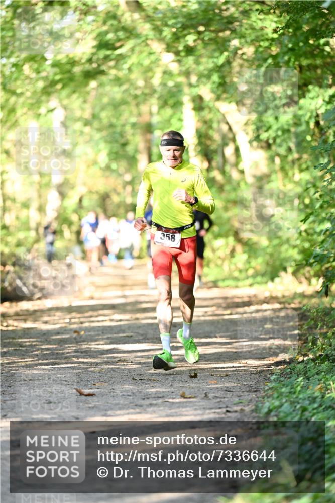 06.10.2024 - Bramfelder Halbmarathon 2024 Dr. Thomas Lammeyer http://msf.ph/oto/7336644 06.10.2024 10:16:13 Laufen 358 meine-sportfotos.de