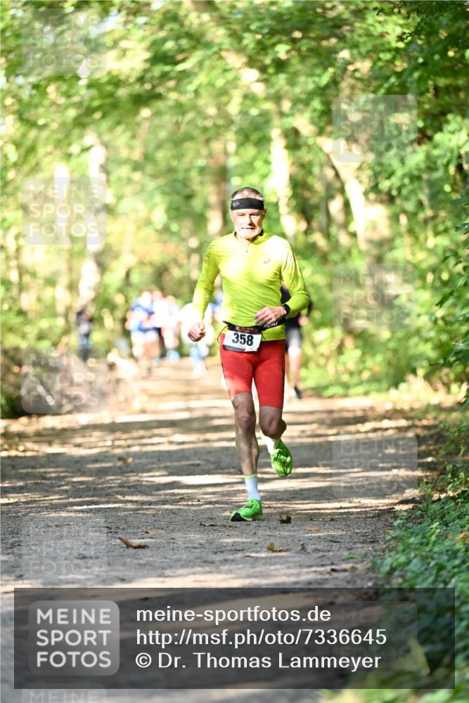 06.10.2024 - Bramfelder Halbmarathon 2024 Dr. Thomas Lammeyer http://msf.ph/oto/7336645 06.10.2024 10:16:13 Laufen 358 meine-sportfotos.de