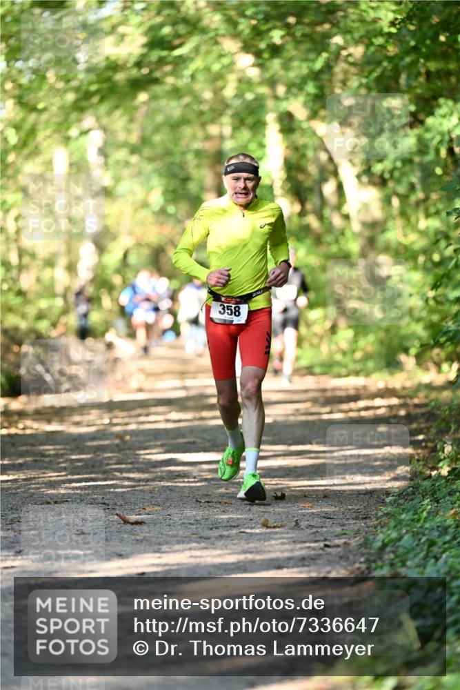 06.10.2024 - Bramfelder Halbmarathon 2024 Dr. Thomas Lammeyer http://msf.ph/oto/7336647 06.10.2024 10:16:14 Laufen 358, 31 meine-sportfotos.de