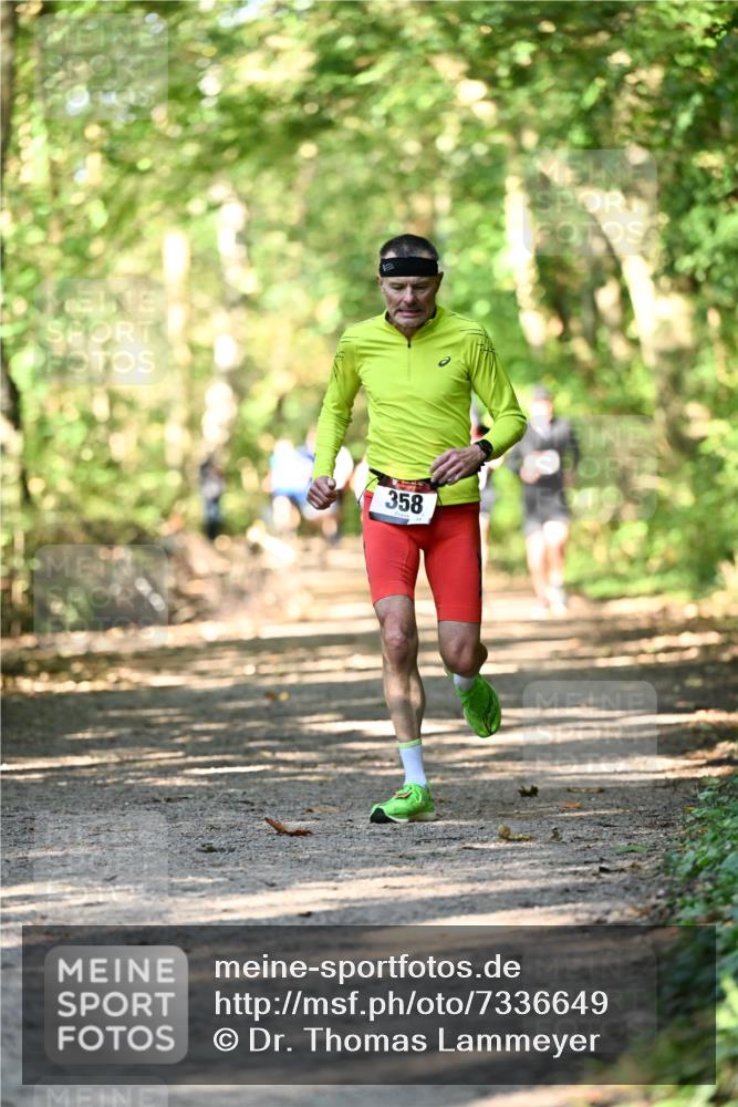 06.10.2024 - Bramfelder Halbmarathon 2024 Dr. Thomas Lammeyer http://msf.ph/oto/7336649 06.10.2024 10:16:14 Laufen 358 meine-sportfotos.de