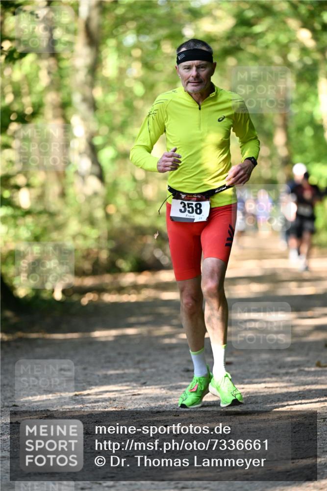 06.10.2024 - Bramfelder Halbmarathon 2024 Dr. Thomas Lammeyer http://msf.ph/oto/7336661 06.10.2024 10:16:16 Laufen 358, 31 meine-sportfotos.de