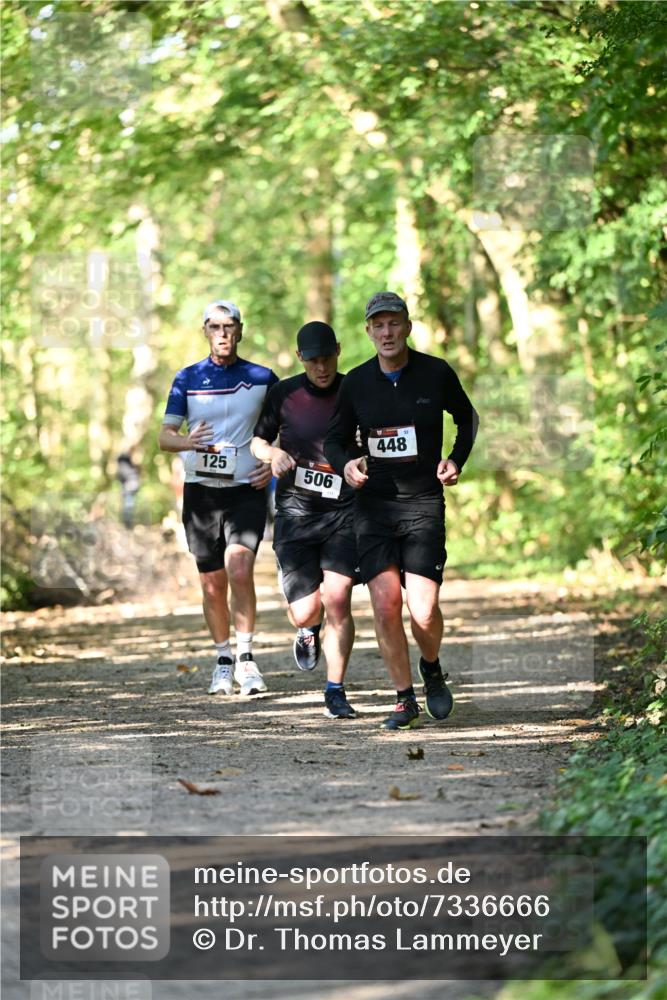 06.10.2024 - Bramfelder Halbmarathon 2024 Dr. Thomas Lammeyer http://msf.ph/oto/7336666 06.10.2024 10:16:22 Laufen 125, 506, 448, 32 meine-sportfotos.de