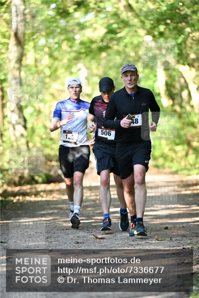 06.10.2024 - Bramfelder Halbmarathon 2024 Dr. Thomas Lammeyer http://msf.ph/oto/7336677 06.10.2024 10:16:24 Laufen 506, 125, 48, 32 meine-sportfotos.de