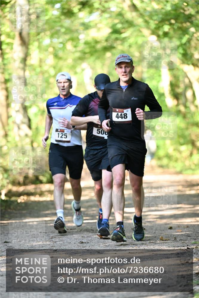06.10.2024 - Bramfelder Halbmarathon 2024 Dr. Thomas Lammeyer http://msf.ph/oto/7336680 06.10.2024 10:16:24 Laufen 125, 500, 448 meine-sportfotos.de