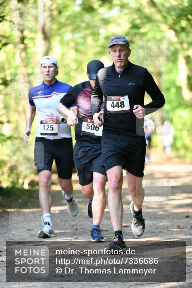 06.10.2024 - Bramfelder Halbmarathon 2024 Dr. Thomas Lammeyer http://msf.ph/oto/7336686 06.10.2024 10:16:25 Laufen 125, 506, 111, 448, 32 meine-sportfotos.de