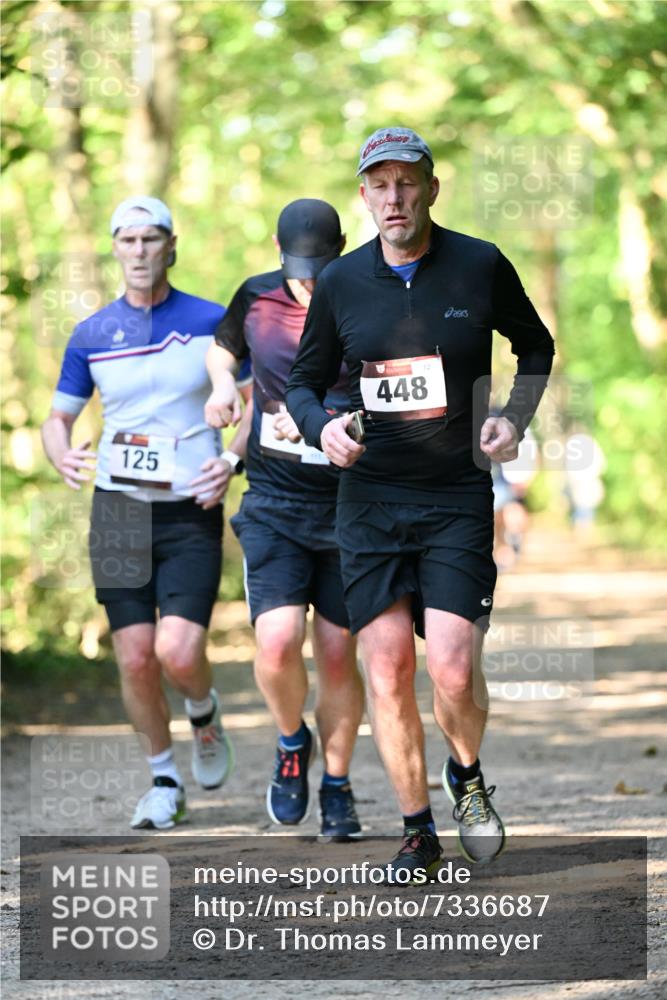 06.10.2024 - Bramfelder Halbmarathon 2024 Dr. Thomas Lammeyer http://msf.ph/oto/7336687 06.10.2024 10:16:25 Laufen 125, 448 meine-sportfotos.de
