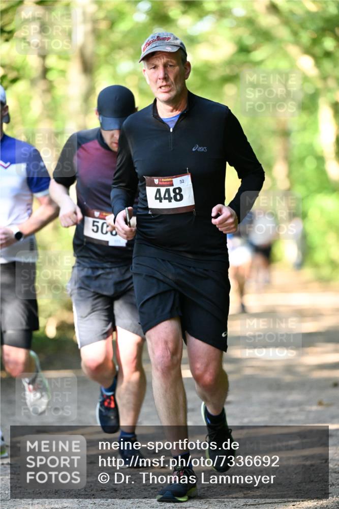 06.10.2024 - Bramfelder Halbmarathon 2024 Dr. Thomas Lammeyer http://msf.ph/oto/7336692 06.10.2024 10:16:26 Laufen 506, 32, 448 meine-sportfotos.de