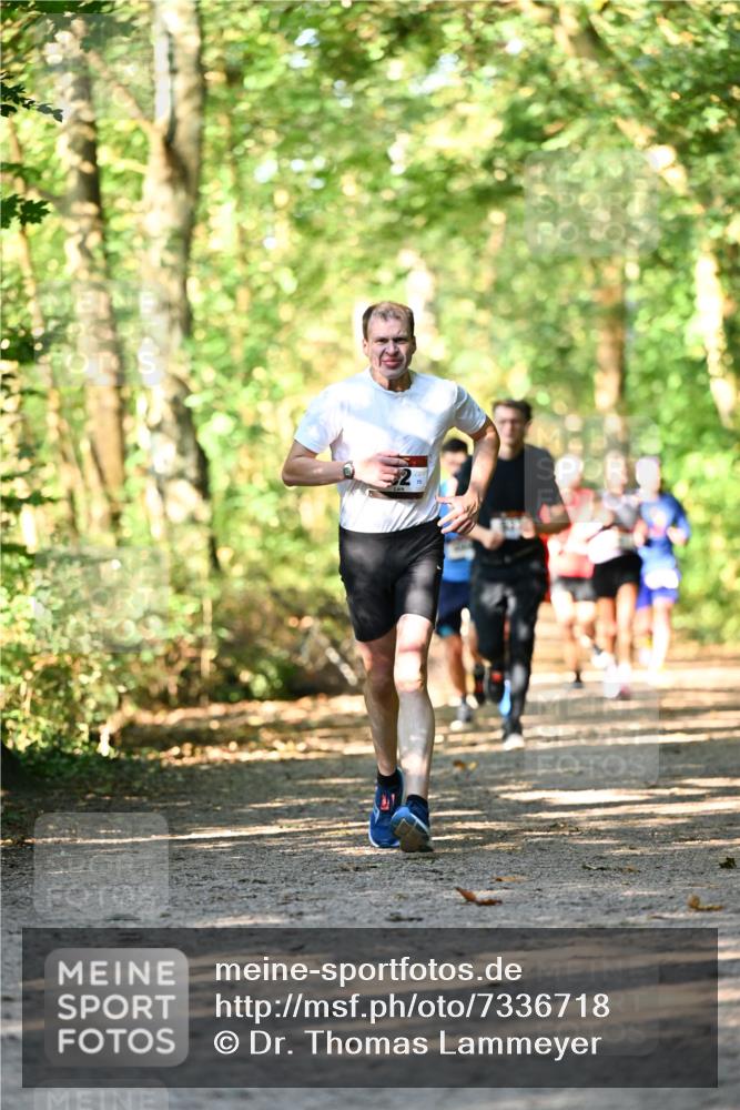 06.10.2024 - Bramfelder Halbmarathon 2024 Dr. Thomas Lammeyer http://msf.ph/oto/7336718 06.10.2024 10:16:37 Laufen  meine-sportfotos.de