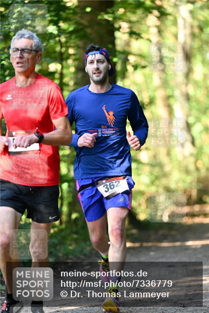 06.10.2024 - Bramfelder Halbmarathon 2024 Dr. Thomas Lammeyer http://msf.ph/oto/7336779 06.10.2024 10:16:48 Laufen 362 meine-sportfotos.de