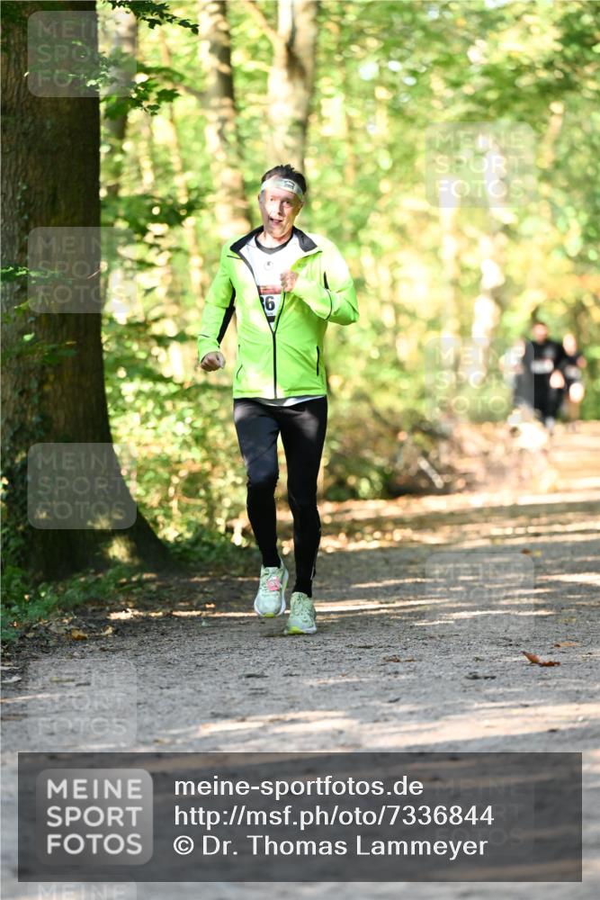 06.10.2024 - Bramfelder Halbmarathon 2024 Dr. Thomas Lammeyer http://msf.ph/oto/7336844 06.10.2024 10:17:22 Laufen  meine-sportfotos.de