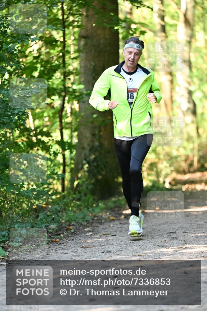 06.10.2024 - Bramfelder Halbmarathon 2024 Dr. Thomas Lammeyer http://msf.ph/oto/7336853 06.10.2024 10:17:23 Laufen 86 meine-sportfotos.de