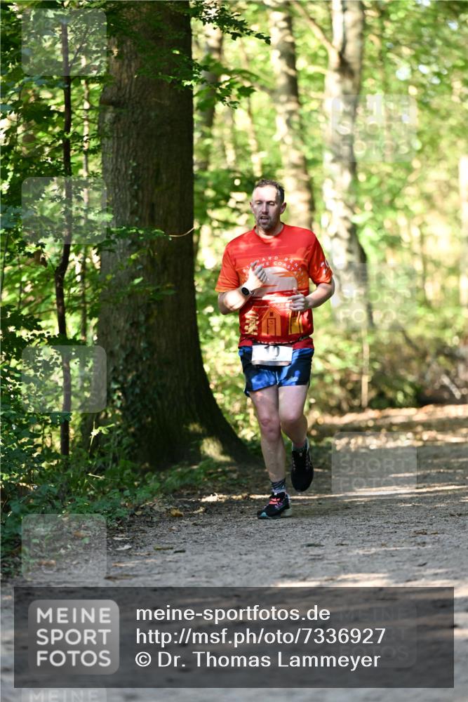06.10.2024 - Bramfelder Halbmarathon 2024 Dr. Thomas Lammeyer http://msf.ph/oto/7336927 06.10.2024 10:18:03 Laufen  meine-sportfotos.de