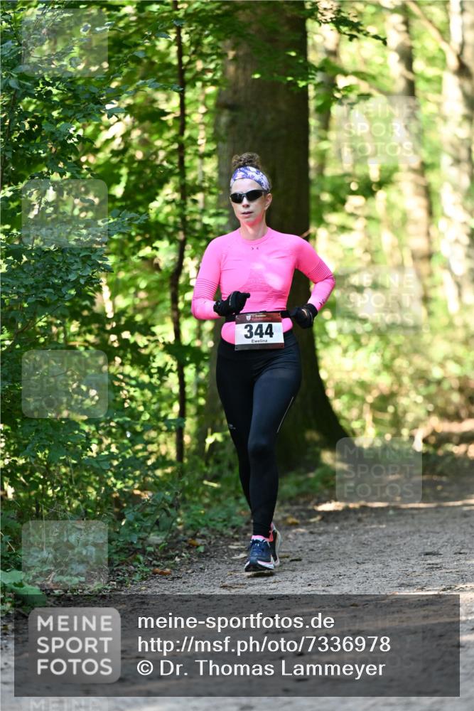 06.10.2024 - Bramfelder Halbmarathon 2024 Dr. Thomas Lammeyer http://msf.ph/oto/7336978 06.10.2024 10:18:28 Laufen 344 meine-sportfotos.de
