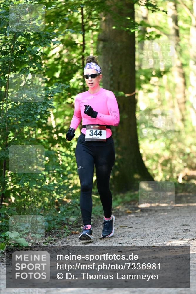 06.10.2024 - Bramfelder Halbmarathon 2024 Dr. Thomas Lammeyer http://msf.ph/oto/7336981 06.10.2024 10:18:29 Laufen 344 meine-sportfotos.de