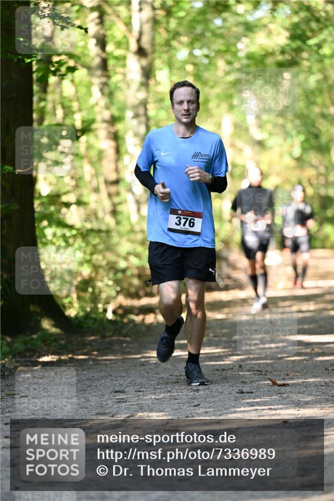 06.10.2024 - Bramfelder Halbmarathon 2024 Dr. Thomas Lammeyer http://msf.ph/oto/7336989 06.10.2024 10:18:31 Laufen 376 meine-sportfotos.de