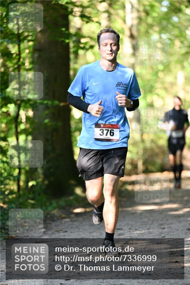 06.10.2024 - Bramfelder Halbmarathon 2024 Dr. Thomas Lammeyer http://msf.ph/oto/7336999 06.10.2024 10:18:32 Laufen 33, 376 meine-sportfotos.de