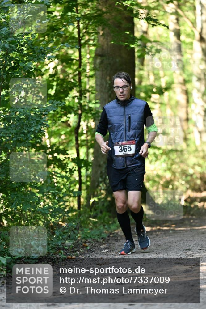 06.10.2024 - Bramfelder Halbmarathon 2024 Dr. Thomas Lammeyer http://msf.ph/oto/7337009 06.10.2024 10:18:37 Laufen 365 meine-sportfotos.de
