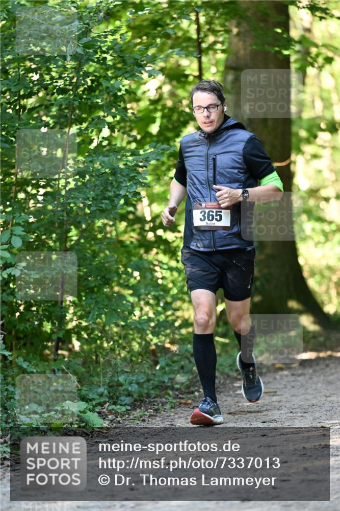 06.10.2024 - Bramfelder Halbmarathon 2024 Dr. Thomas Lammeyer http://msf.ph/oto/7337013 06.10.2024 10:18:37 Laufen 365 meine-sportfotos.de
