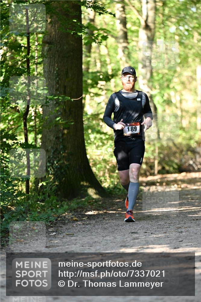 06.10.2024 - Bramfelder Halbmarathon 2024 Dr. Thomas Lammeyer http://msf.ph/oto/7337021 06.10.2024 10:18:40 Laufen 189 meine-sportfotos.de