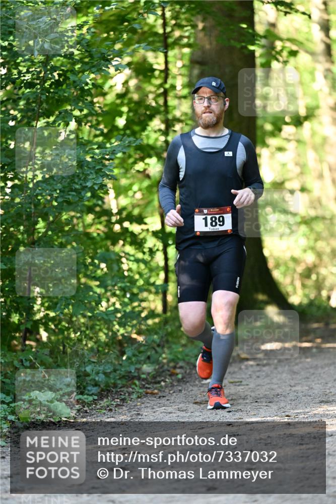 06.10.2024 - Bramfelder Halbmarathon 2024 Dr. Thomas Lammeyer http://msf.ph/oto/7337032 06.10.2024 10:18:41 Laufen 189 meine-sportfotos.de