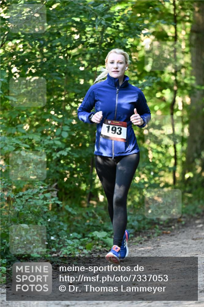 06.10.2024 - Bramfelder Halbmarathon 2024 Dr. Thomas Lammeyer http://msf.ph/oto/7337053 06.10.2024 10:18:56 Laufen 193 meine-sportfotos.de