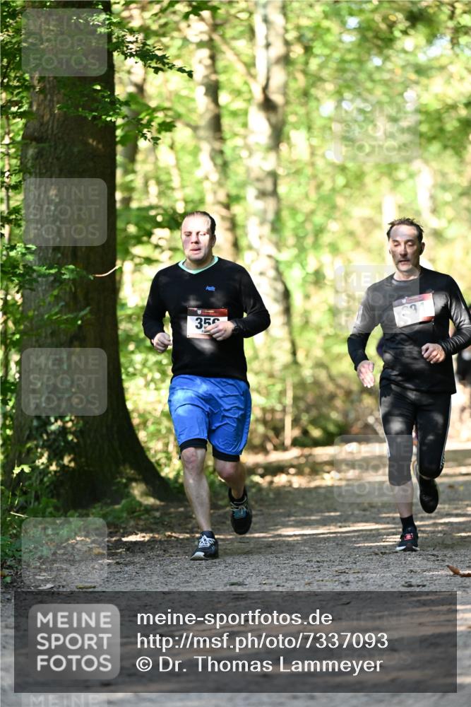 06.10.2024 - Bramfelder Halbmarathon 2024 Dr. Thomas Lammeyer http://msf.ph/oto/7337093 06.10.2024 10:19:35 Laufen 350 meine-sportfotos.de