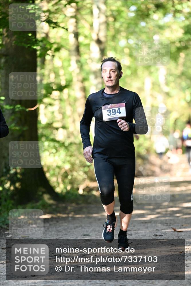 06.10.2024 - Bramfelder Halbmarathon 2024 Dr. Thomas Lammeyer http://msf.ph/oto/7337103 06.10.2024 10:19:37 Laufen 394 meine-sportfotos.de